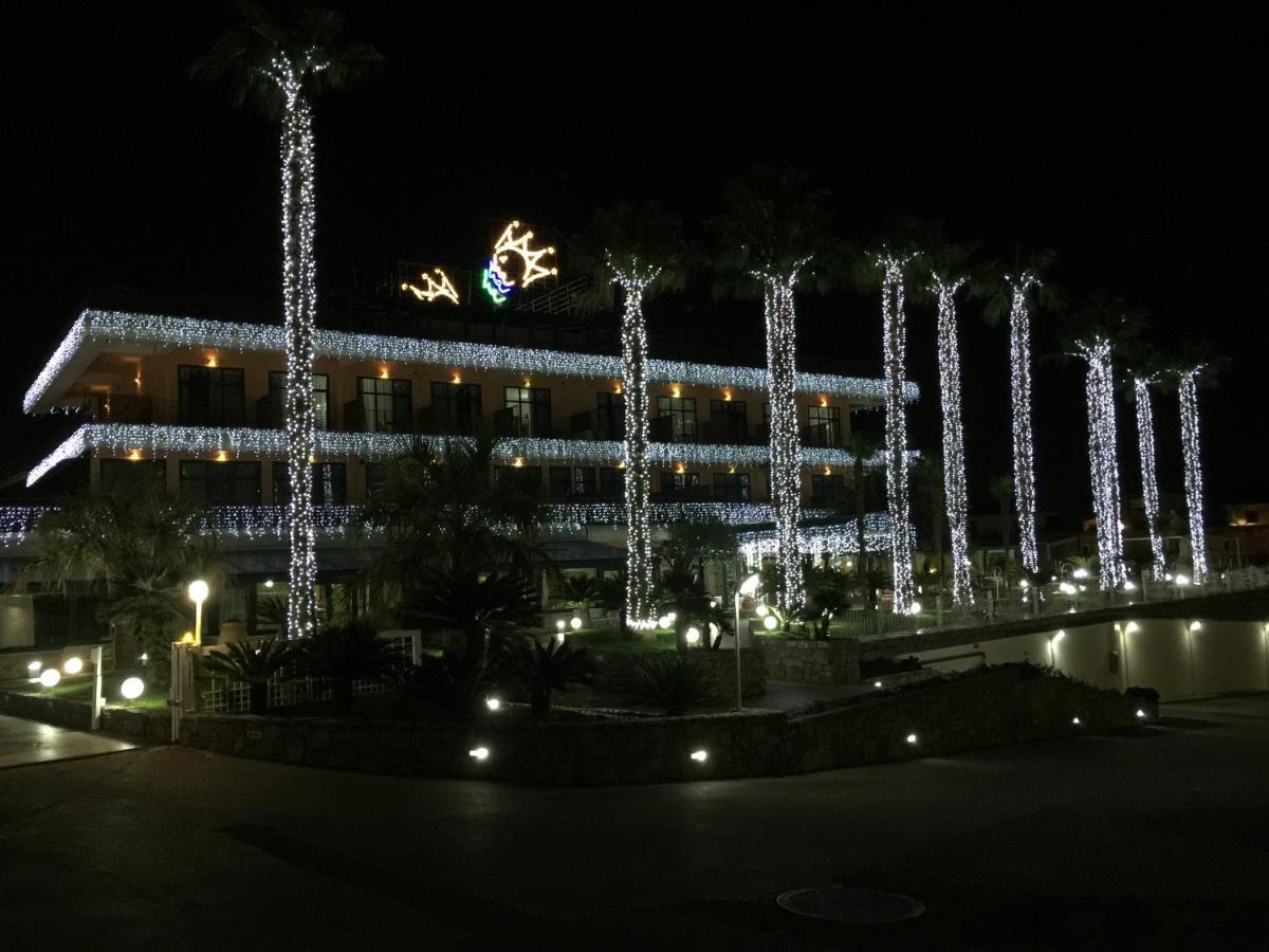 Hotel Gli Dei Pozzuoli Exterior foto